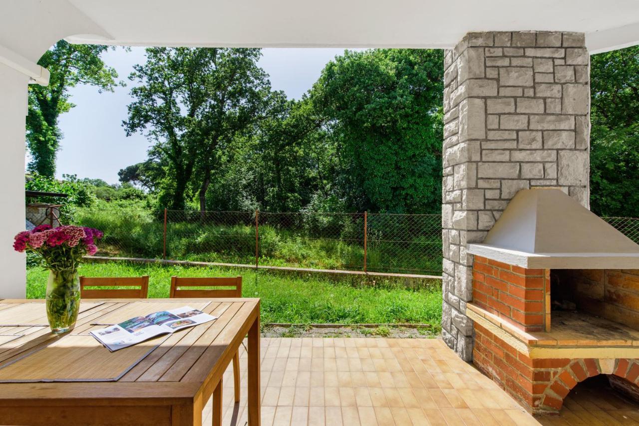 Apartments Villa Verde Novigrad  ภายนอก รูปภาพ